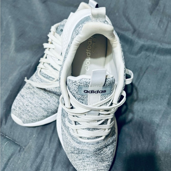 Women’s Adidas Sneakers - Picture 3 of 3